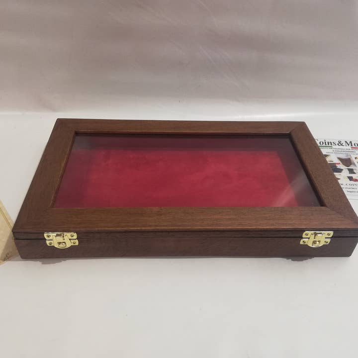 Coins&More - Wholesale Decorative Box - Wooden and velvet box Display for objects
