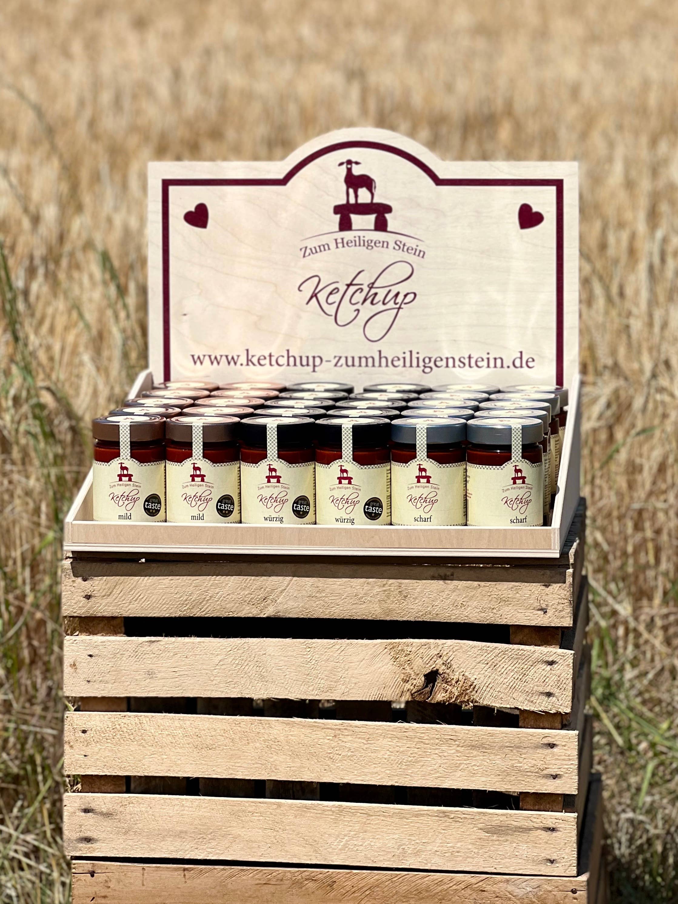Zum Heiligen Stein - Wholesale Retailer Display - Food & Drink - Display with ketchup bestsellers1