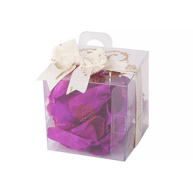 Eternal Roses® - Wholesale Dried/Pressed Flowers - Luxury Scented Eternal Petals3