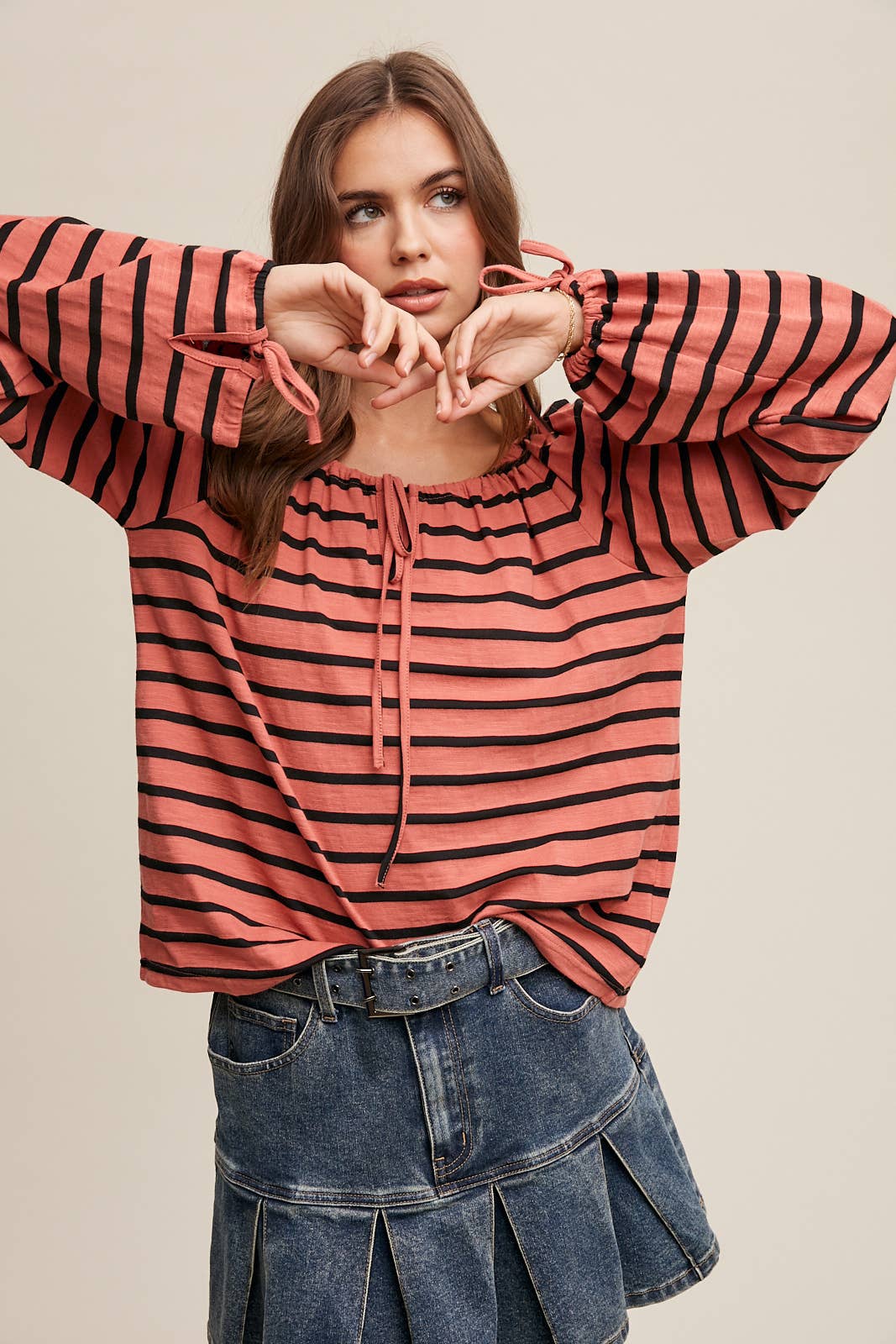 Koraal Gestreepte Blouse met Striksluiting en Boho Stijl LT0936 voor groothandel op Faire2