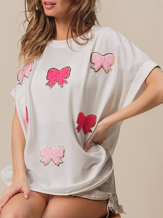 Rosa Clothing - Wholesale T-Shirt - Women's - Basic overfit Embroidered Bow Patch T-Shirt