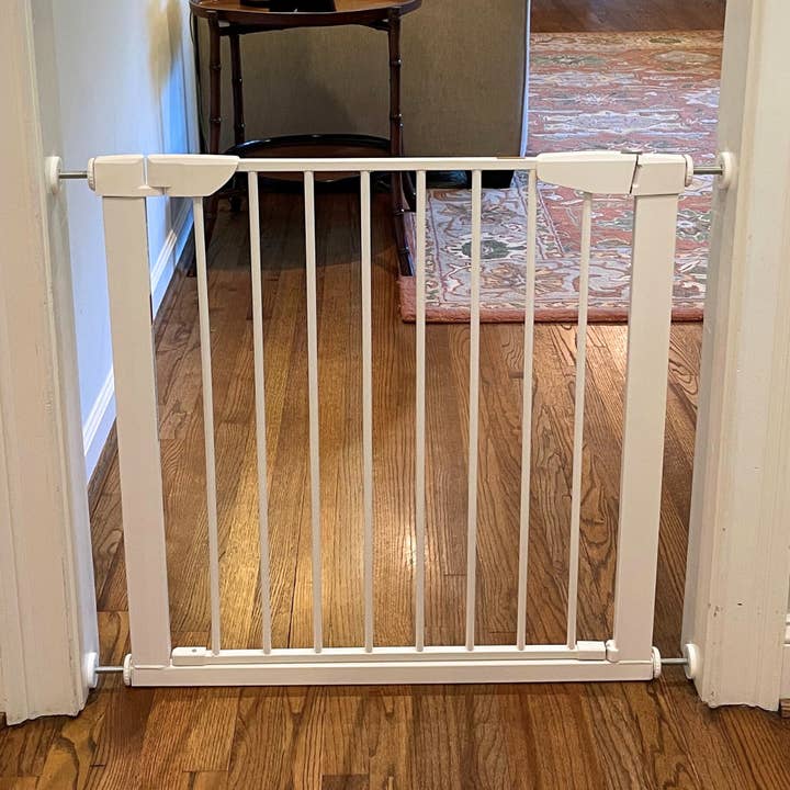 Cardinal Gates Pressure Gate (Model PG22) for wholesale by Cardinal Gates, Inc.