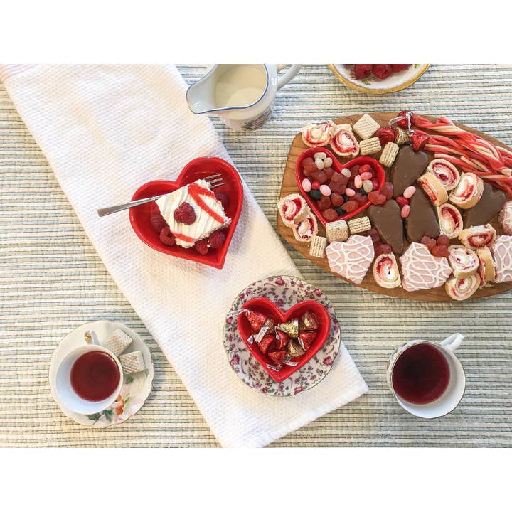 Out of the Woods of Oregon - Wholesale Serve Bowl - Red Heart Shaped Bowl3