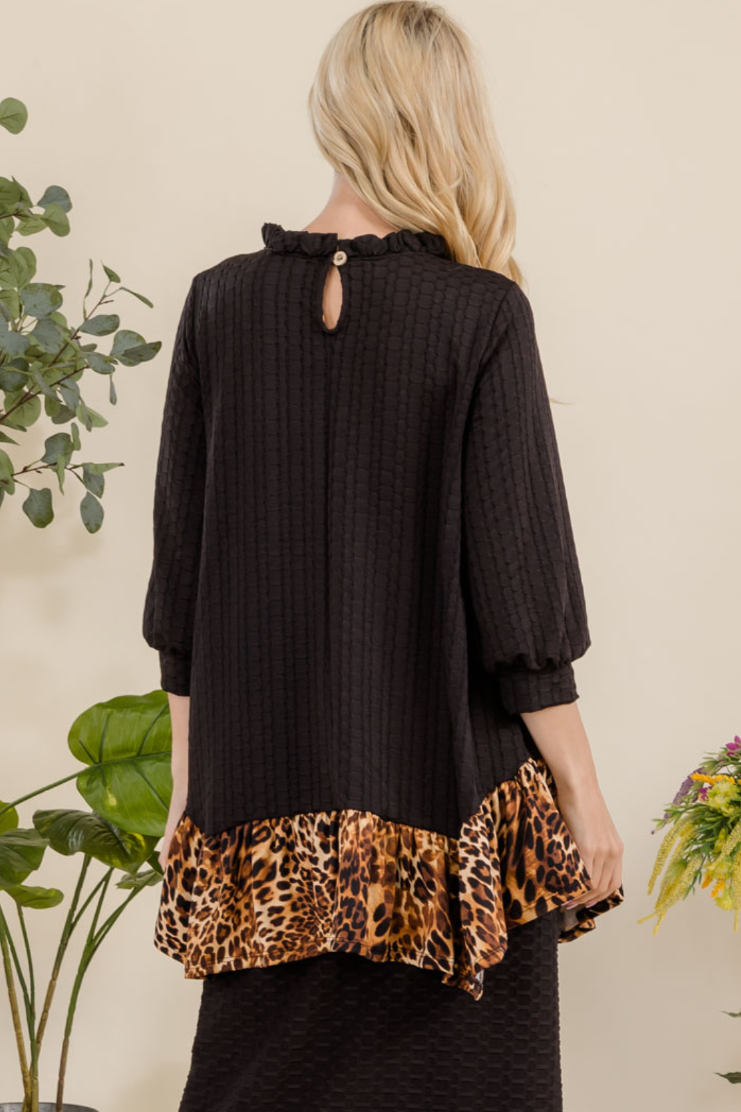 Celeste Clothing - Wholesale Tunic - Women's - HONEYCOMB TUNIC WITH ANIMAL PRINT HEMLINE -MT43916
3