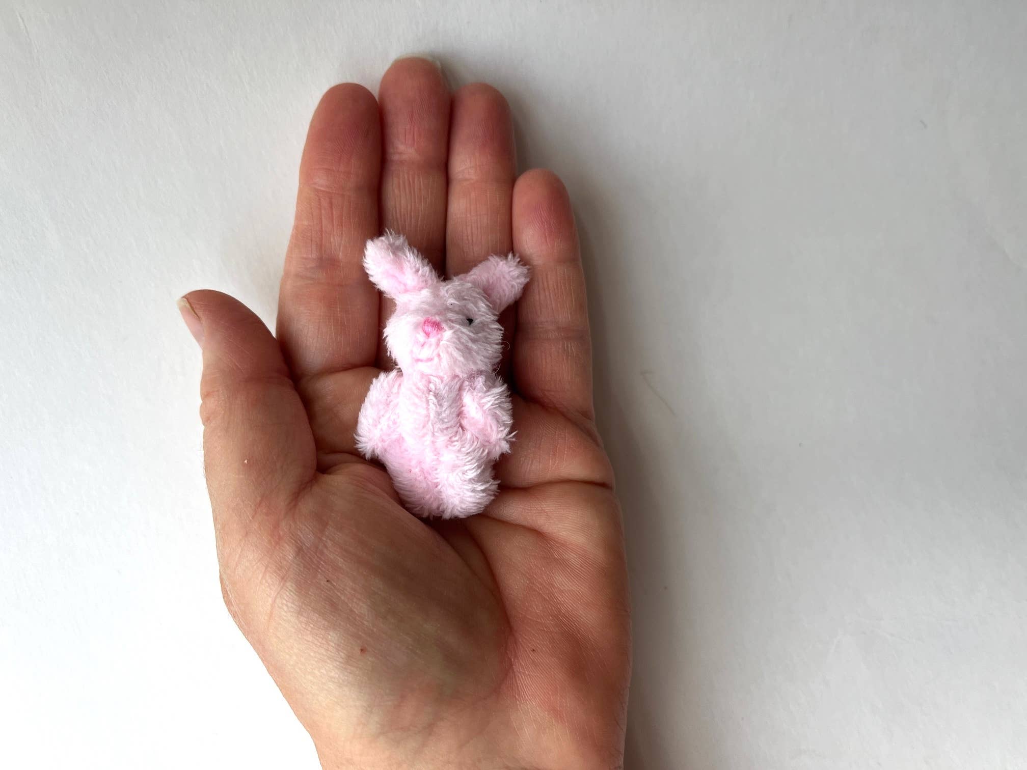 The Gifted Rat – Engroshandel Plyslegetøj - Børn og baby – Lille lyserød plyskanin.2