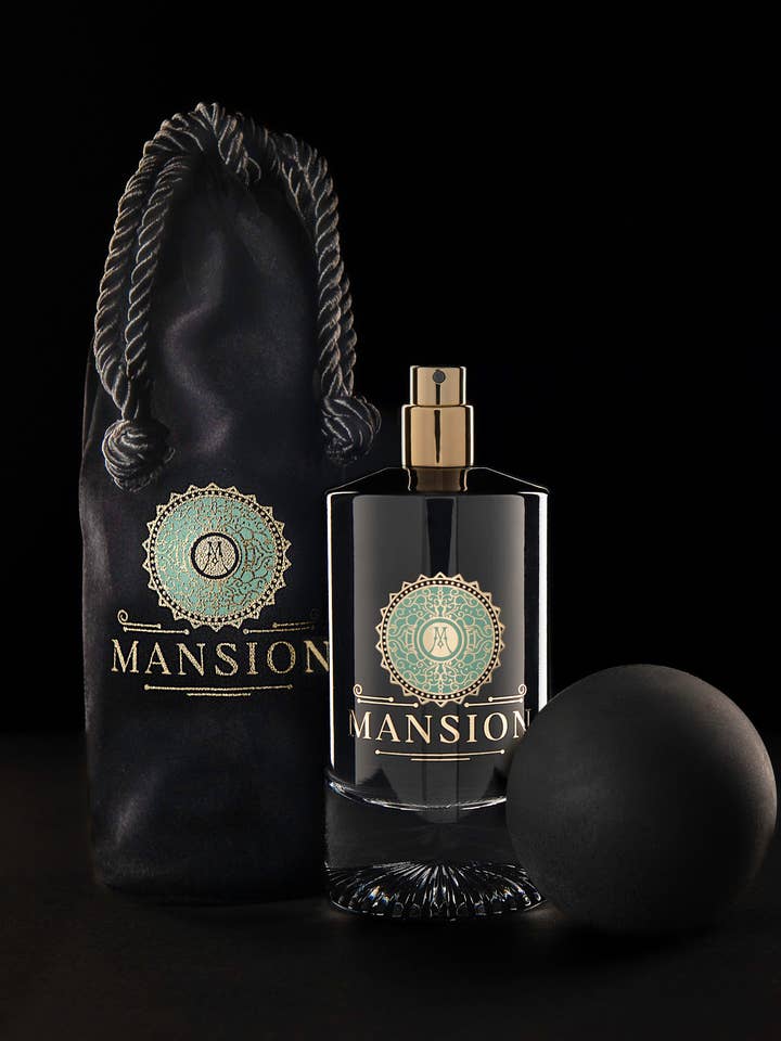 LA LUNA for wholesale by My Mansion