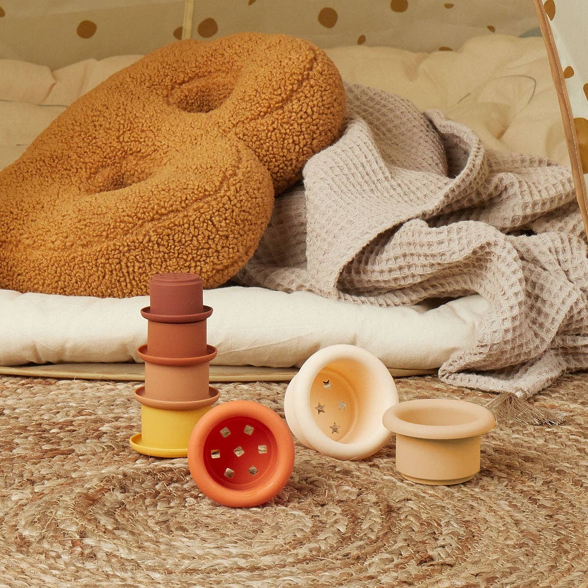 Bieco Spielwaren - Wholesale Stacking Rings Game - Baby - Silicone Stacking Cup Chocolate Bliss4