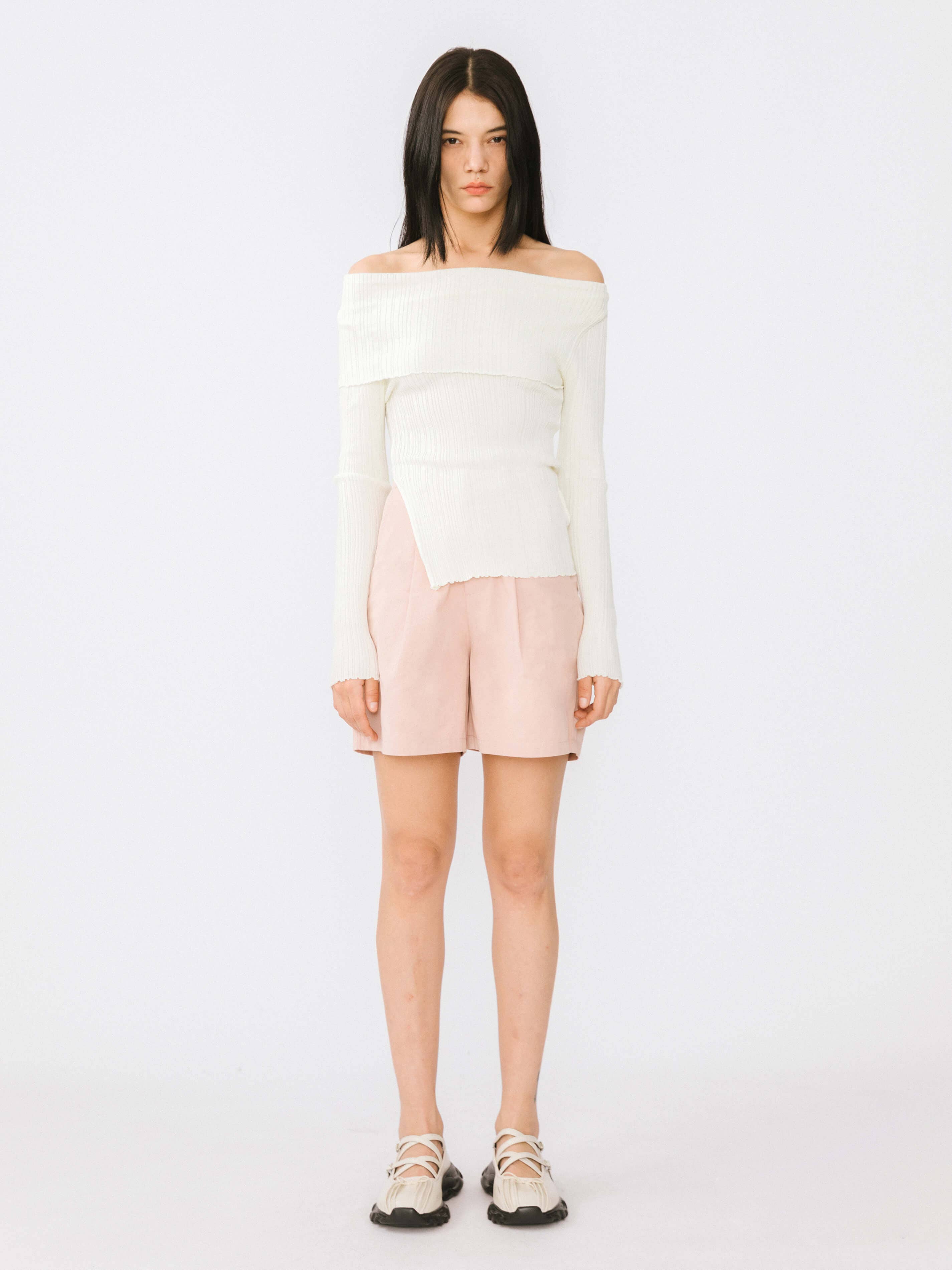 CUBIC - Wholesale Shorts - Women's - A-line Pleated Tailored Shorts20