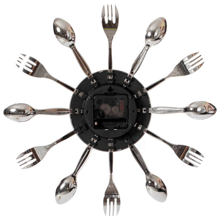 Quickway Imports - Vente Horloges murales - Horloge murale décorative en 3D avec cuillère et fourchette10