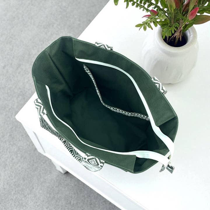 Emmanuel CrƩation - Wholesale Shoulder Bag - Women's - Alabama bag, "Brooklyn" khaki1