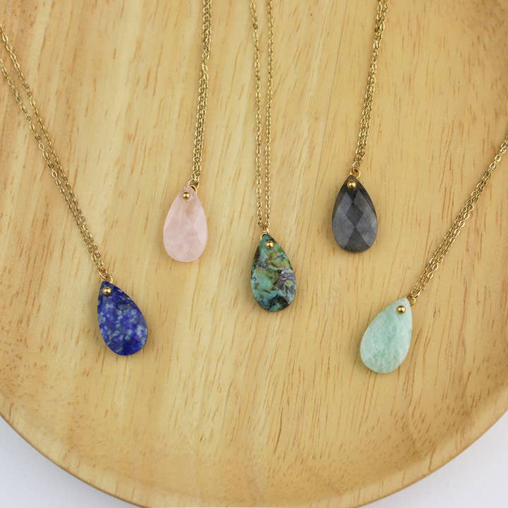 Colar com pedra natural oval por atacado de Minalis