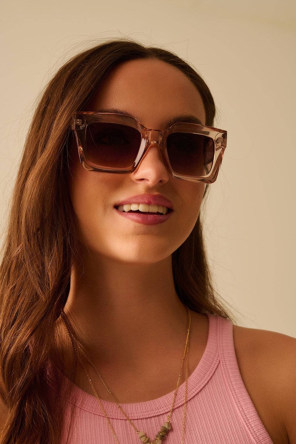 BEIGE Sonnenbrille im 90er-Jahre-Stil in Beige für den Großhandel auf Faire0