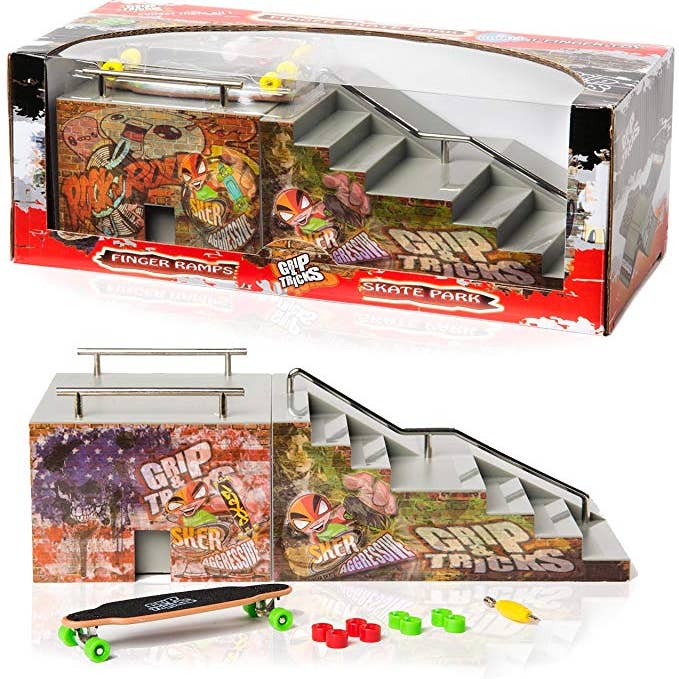 FunBox Mini Pro sæt med rampe, trappe, skinner og skateboa for engroshandel hos KsmToys