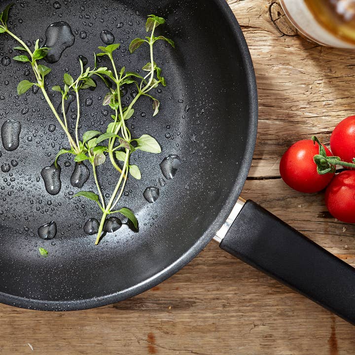Judge UK - Wholesale Pan - Judge Vista, 28cm Frying Pan, Non-Stick