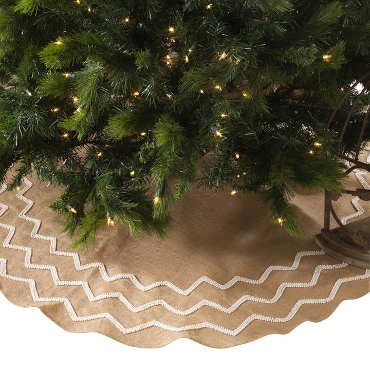Fennco Styles - Vendita all'ingrosso Copribase per albero di Natale - Gonna per albero di Natale da 53 pollici in juta con design a perline2