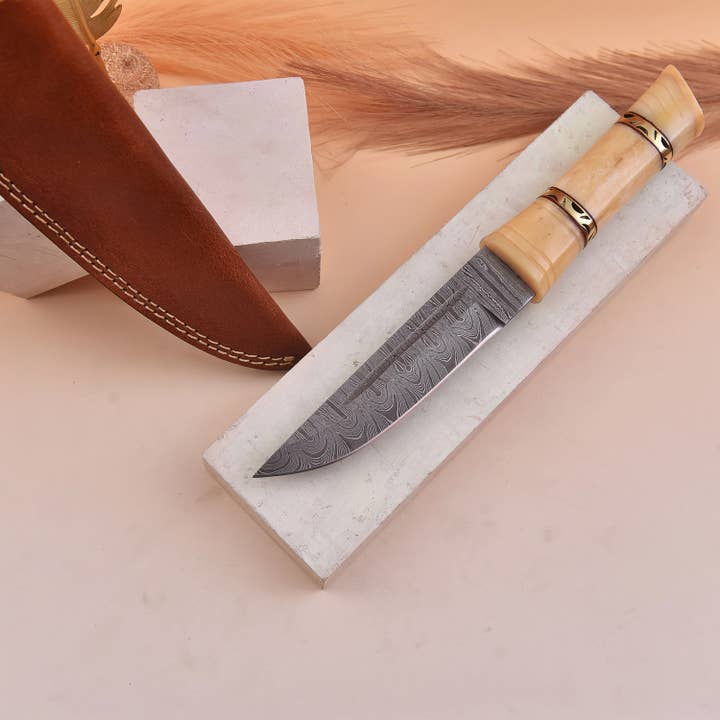 FH KNIVES - Wholesale Pocket Knife/Holder - 10' Bone handle damascus steel knife with leather sheath 1