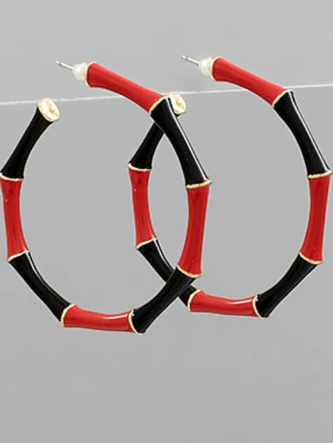 Orecchini a cerchio in bambù rosso/nero per la vendita all'ingrosso da parte di Grace Ann Designs
