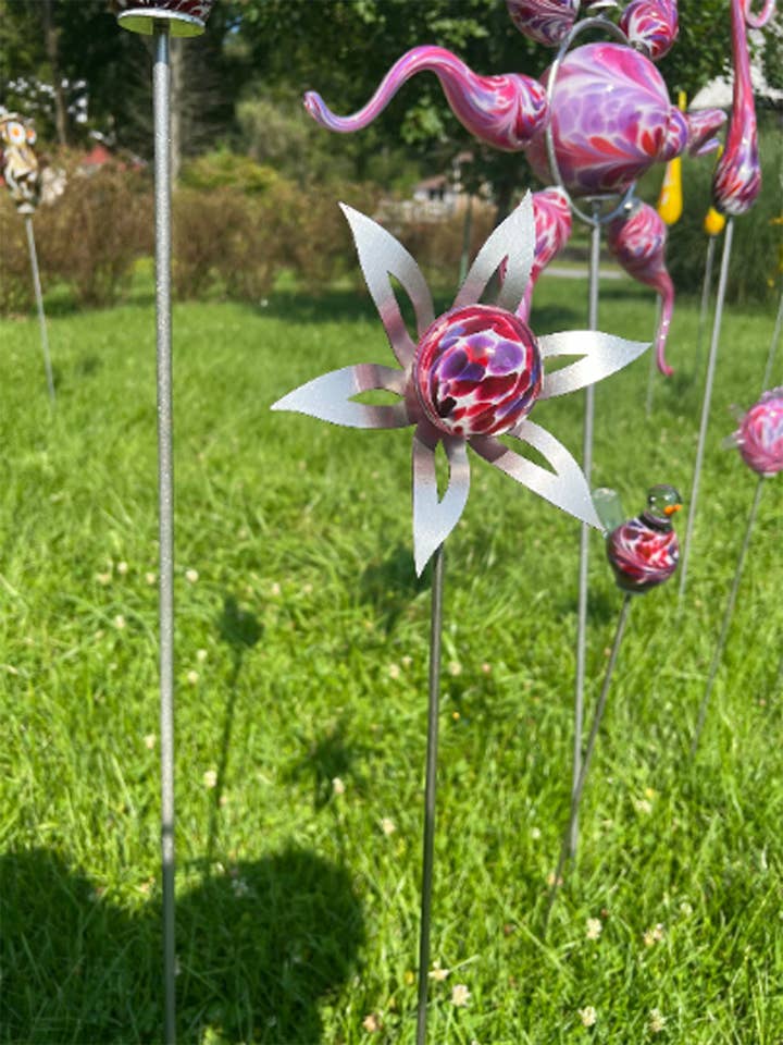 Flower Garden Sculpture - Mauve for wholesale by WGK Glass Art Inc
