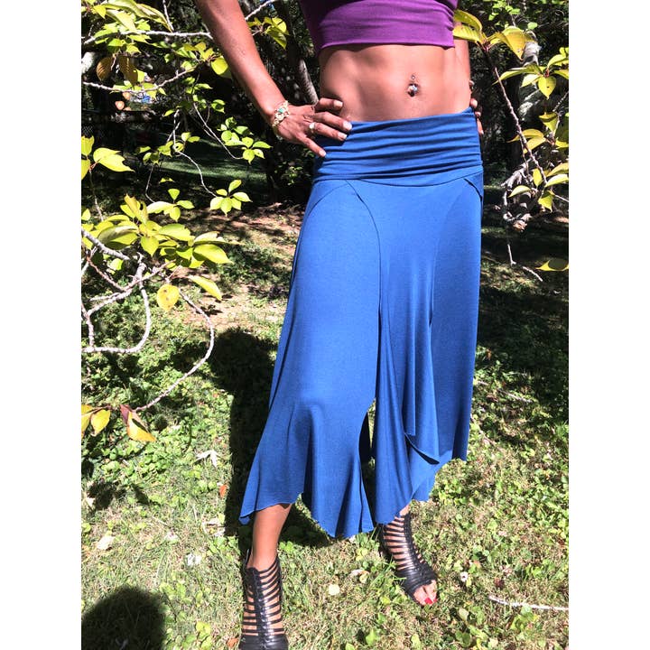 Saia Isadora Azul por atacado de Accentuates Clothing