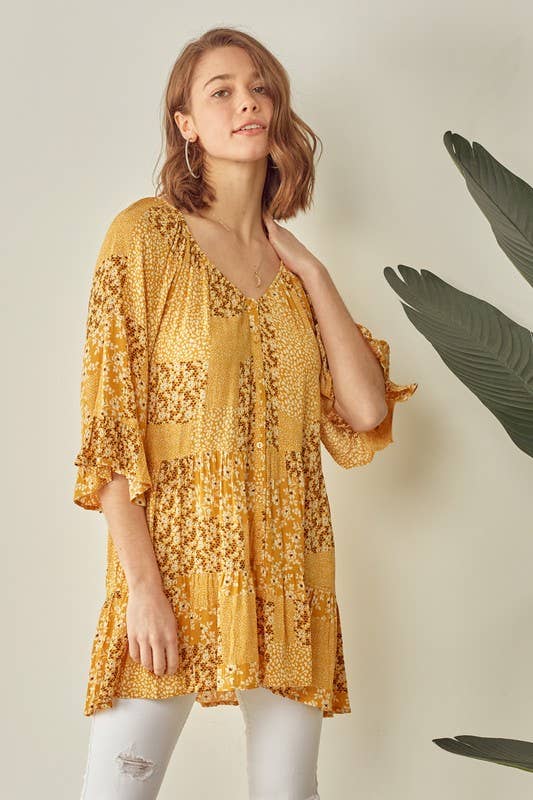 Doe and Rae – wholesale Tunic – Women’s – Button Down Tiered Tunic Top With Deep V Neck - 14255T0