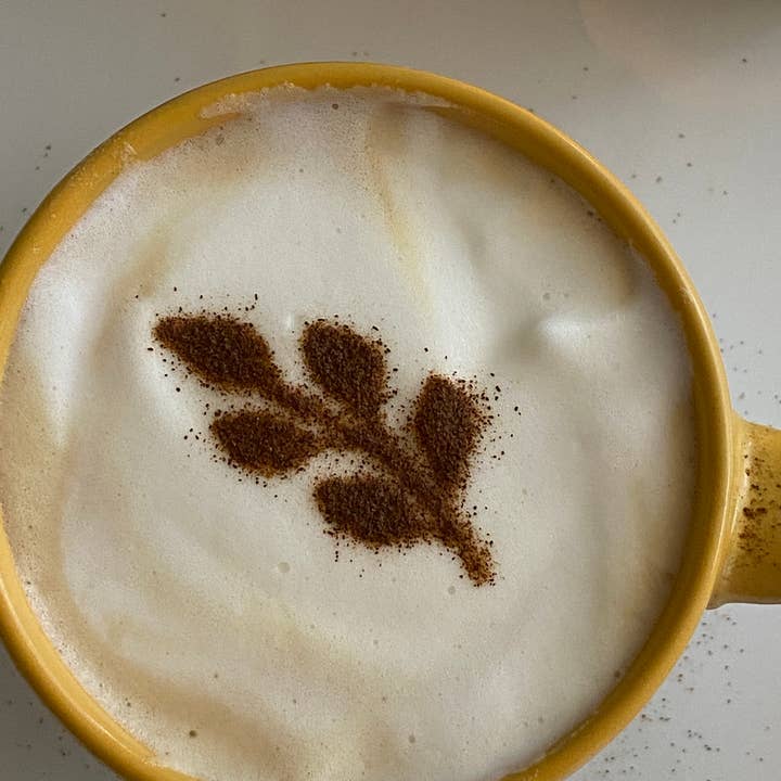 moon + magnolia – Engroshandel Stencil – Botanisk Kaffe Stencil | Krus Art2