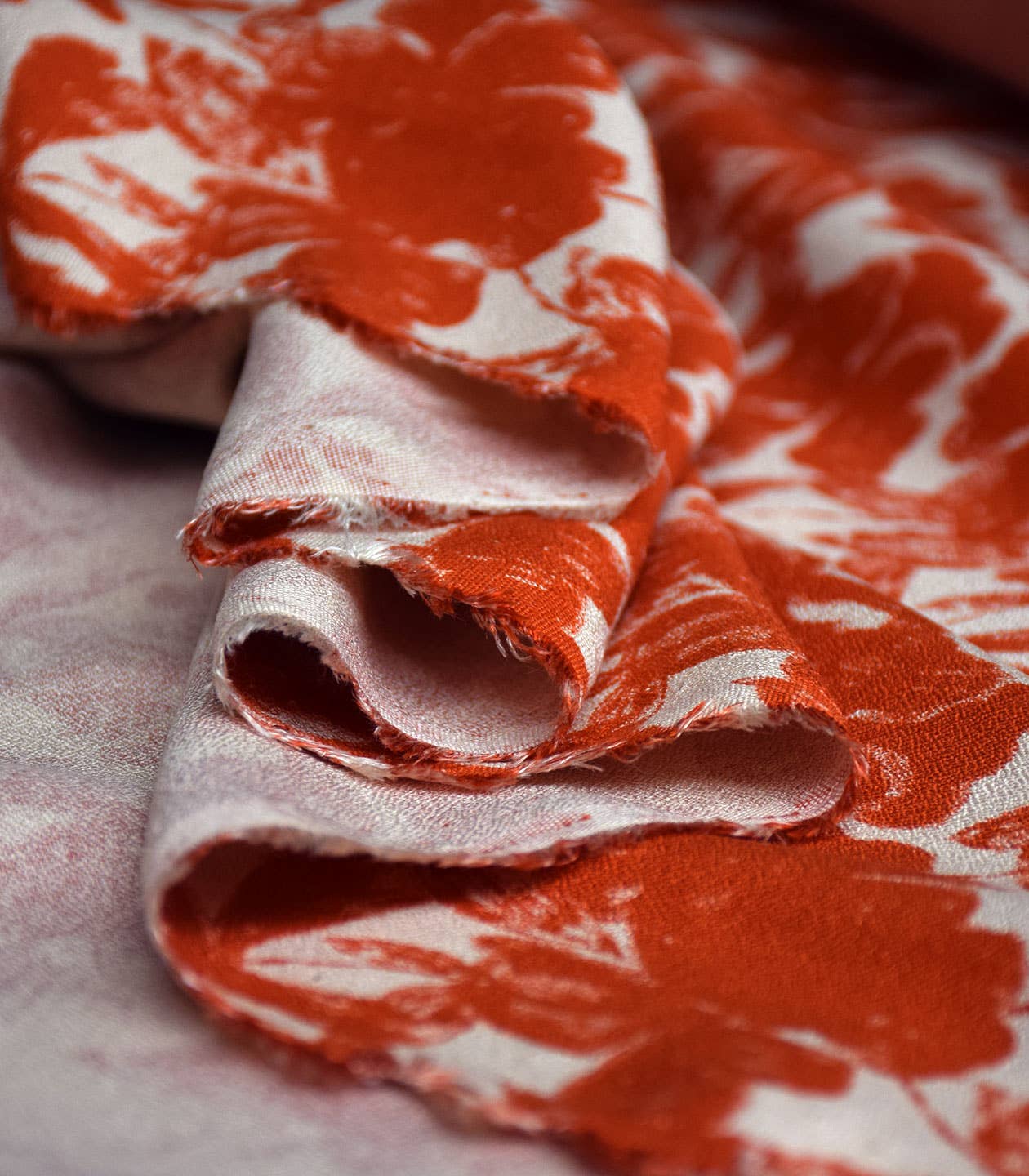 COUSETTE - Vendita all'ingrosso Tessuto - Crepe in viscosa - Sunset garden3