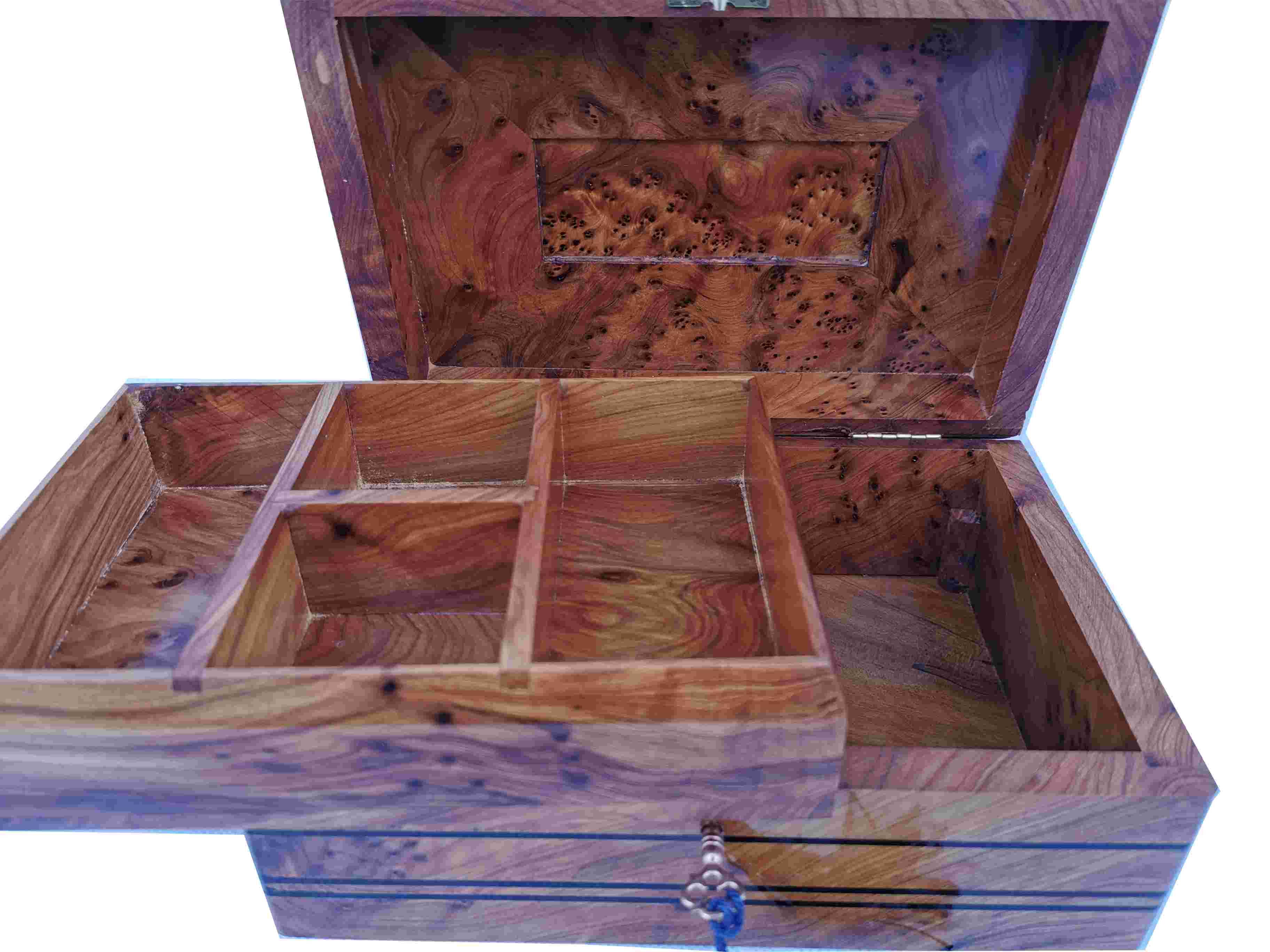 BONGUSTOSTYLE - Vente Boîte/rangement à bijoux - Boîte à bijoux artisanale en Thuya et ébène 22x16x9 cm2