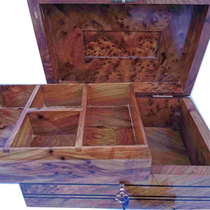 BONGUSTOSTYLE - Vente Boîte/rangement à bijoux - Boîte à bijoux artisanale en Thuya et ébène 22x16x9 cm2