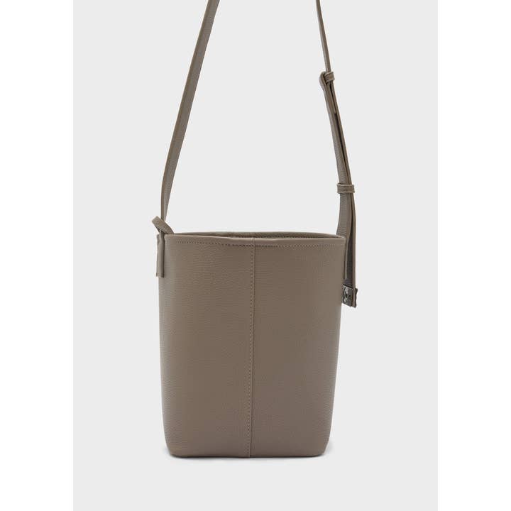 NALI' - Wholesale Shoulder Bag - Women's - TRACEY NEW BUCKET BAG + POUCH GREY - N641