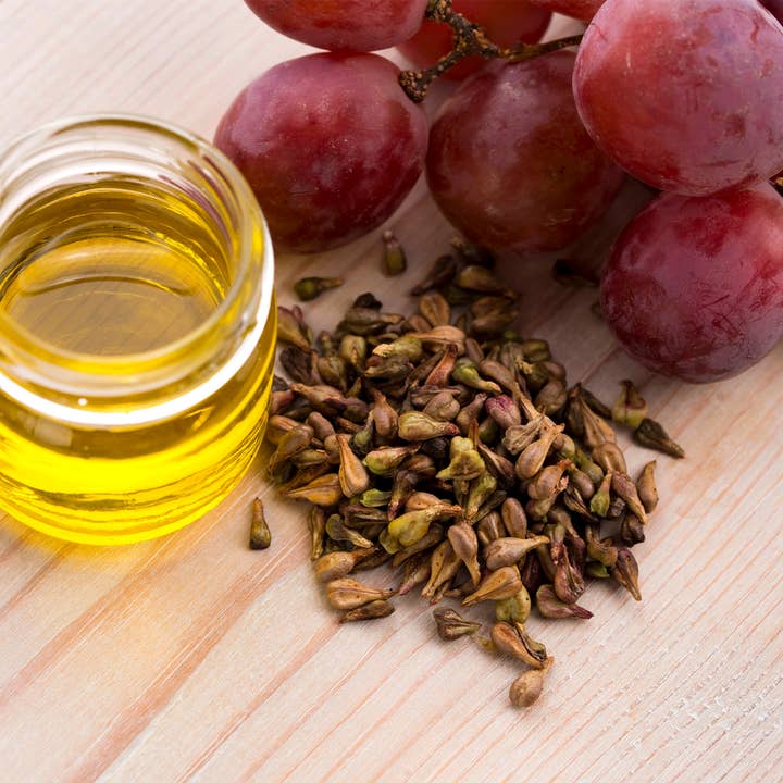 IDEA Boutique - Wholesale Facial Oil - Grapeseed Facial Oil - With Squalane and Essential Oils2