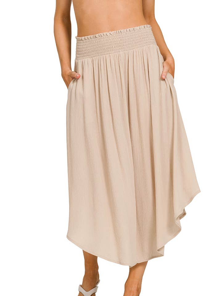 ...SI-25922 Maxirock mit gesmoktem Bund, Seitenschlitz und Taschen für den Großhandel von 42POPS