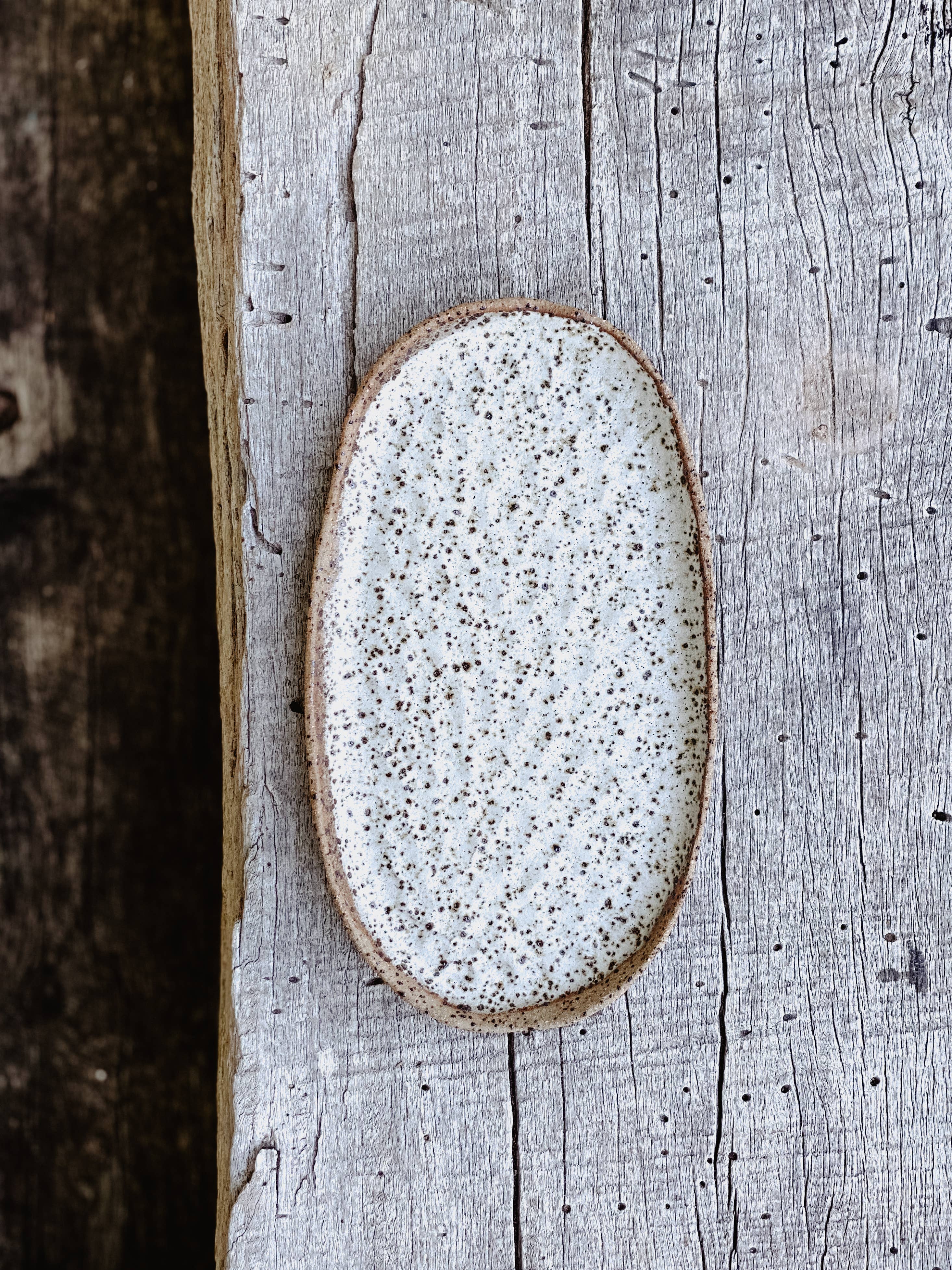 River Ceramics - Wholesale Serving plate - White Speckle Serving Plates - Hand Carved Pattern2