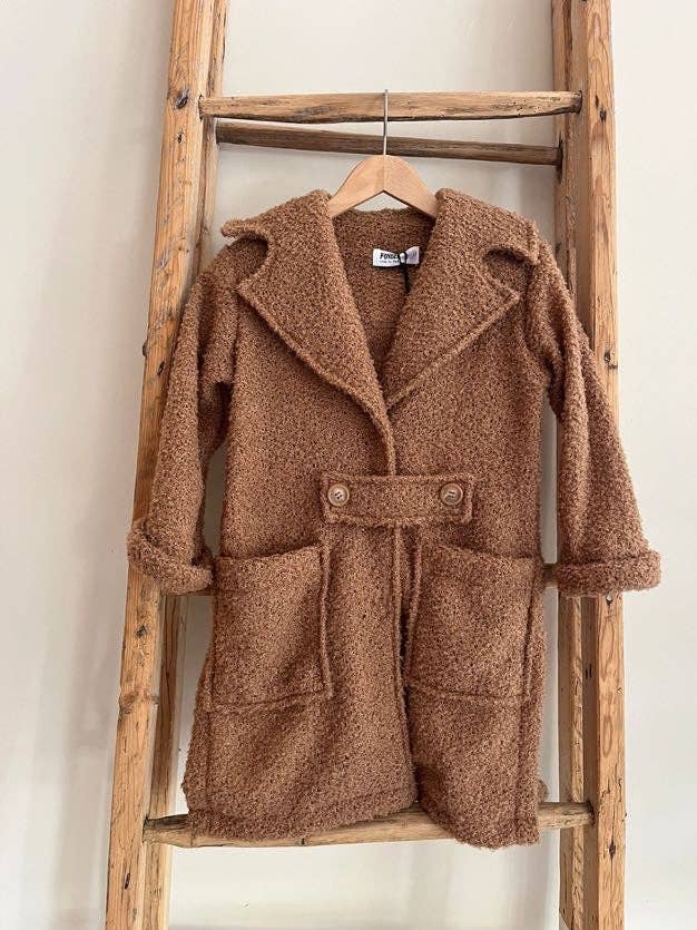 Boucle wool coat for 6 to 14 years old with BISCOTTO 🍪 for wholesale by FUNBEE kid Made in Italy