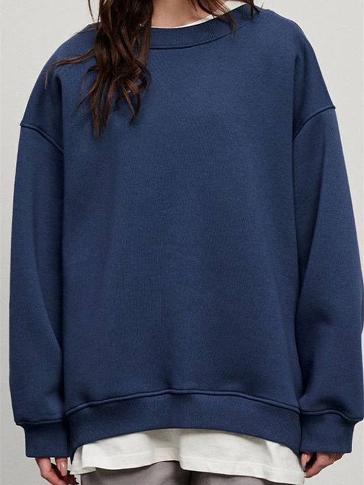 EmberLoom - Wholesale Sweatshirt – Women's - Women's Solid Color Oversized Crewneck Fleece Sweatshirt1