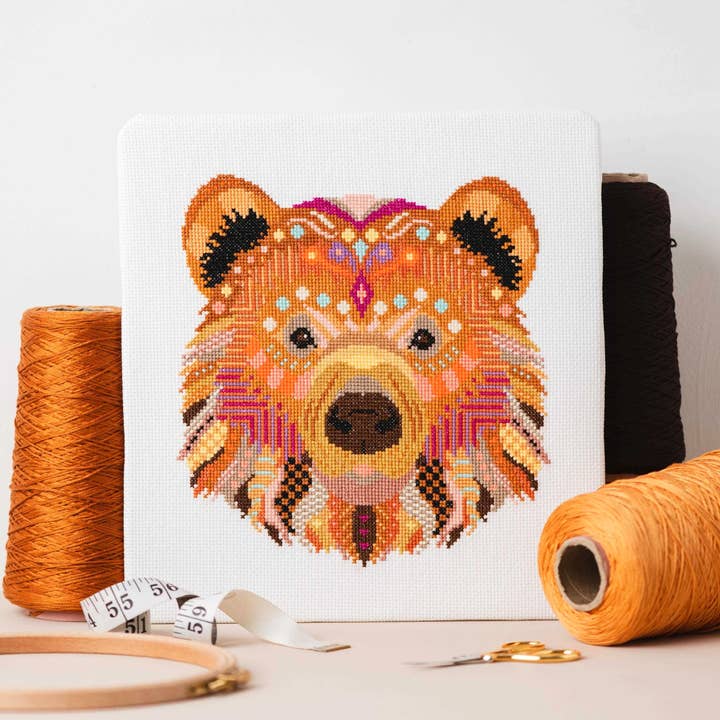 Meloca Designs - Vendita all'ingrosso Attrezzatura per ricamo/punto croce - Kit per cucito con animali a punto croce a forma di mandala, con motivo a forma di orsetto