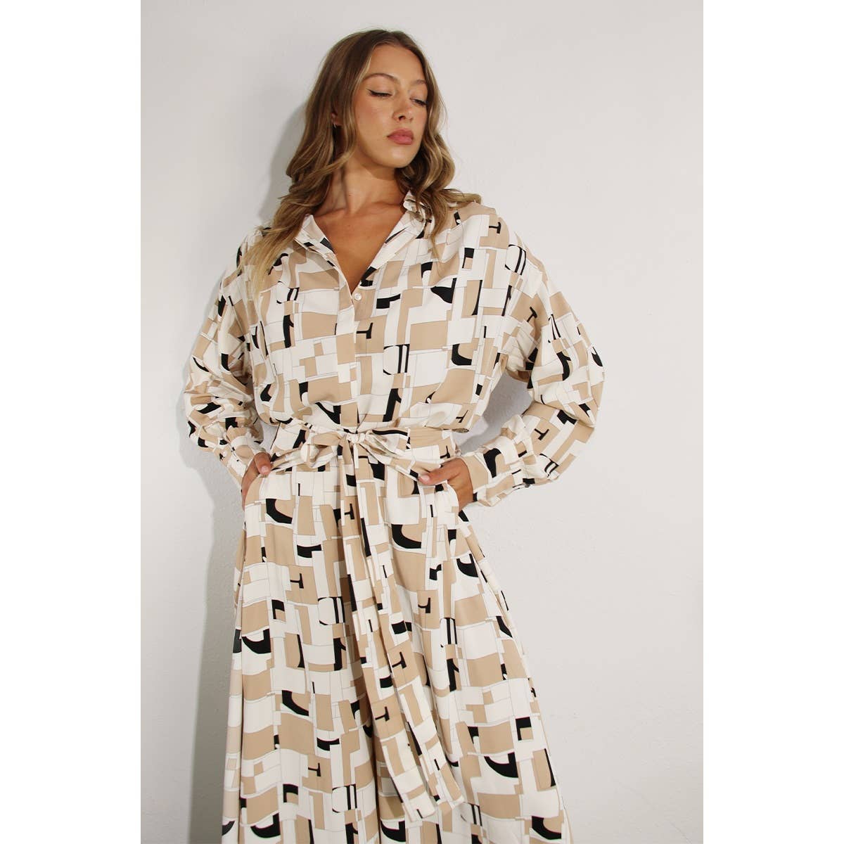 TAUPE MULTI SHIRTS AND PANTS SEST for wholesale on Faire1