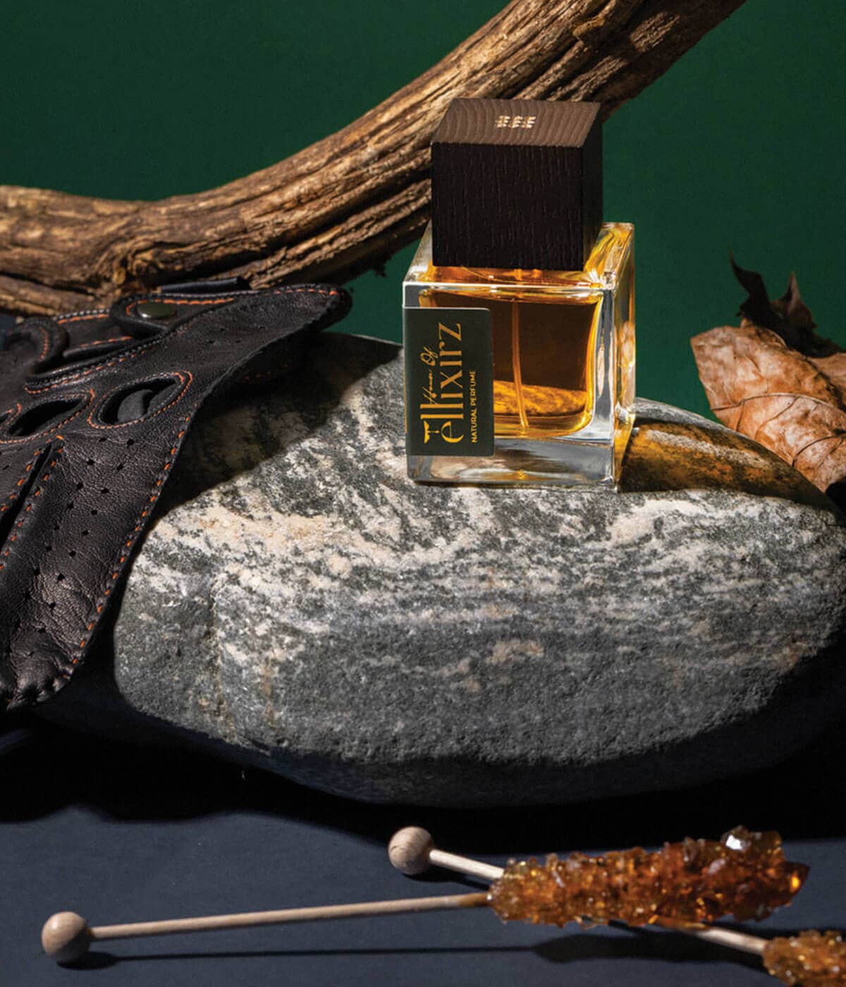 MATCA - Vendita all'ingrosso Profumi/Eau de toilette - House of Ellixirz di MATCA - Profumo di pelle, fumo, legno, caramello e vaniglia5