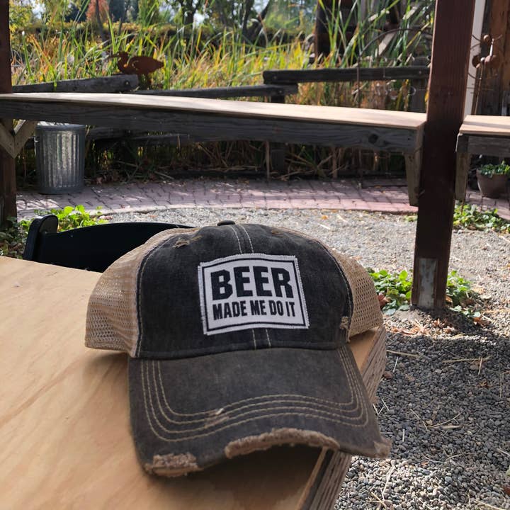 Vintage Life – boné - Unissexo por atacado – Boné de caminhoneiro afligido Beer Made Me Do It2