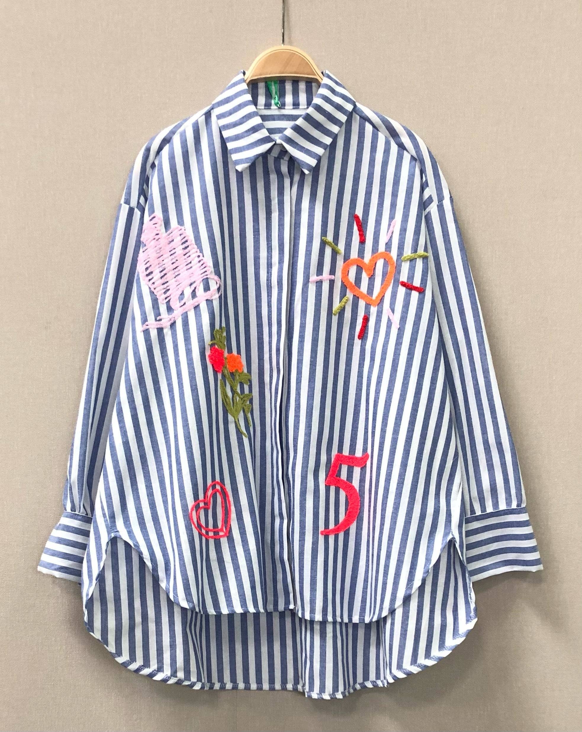 SWEET MAGIC MODA Y COMPLEMENTOS - Wholesale Button Down Shirt - Women's - STRIPED SHIRT2