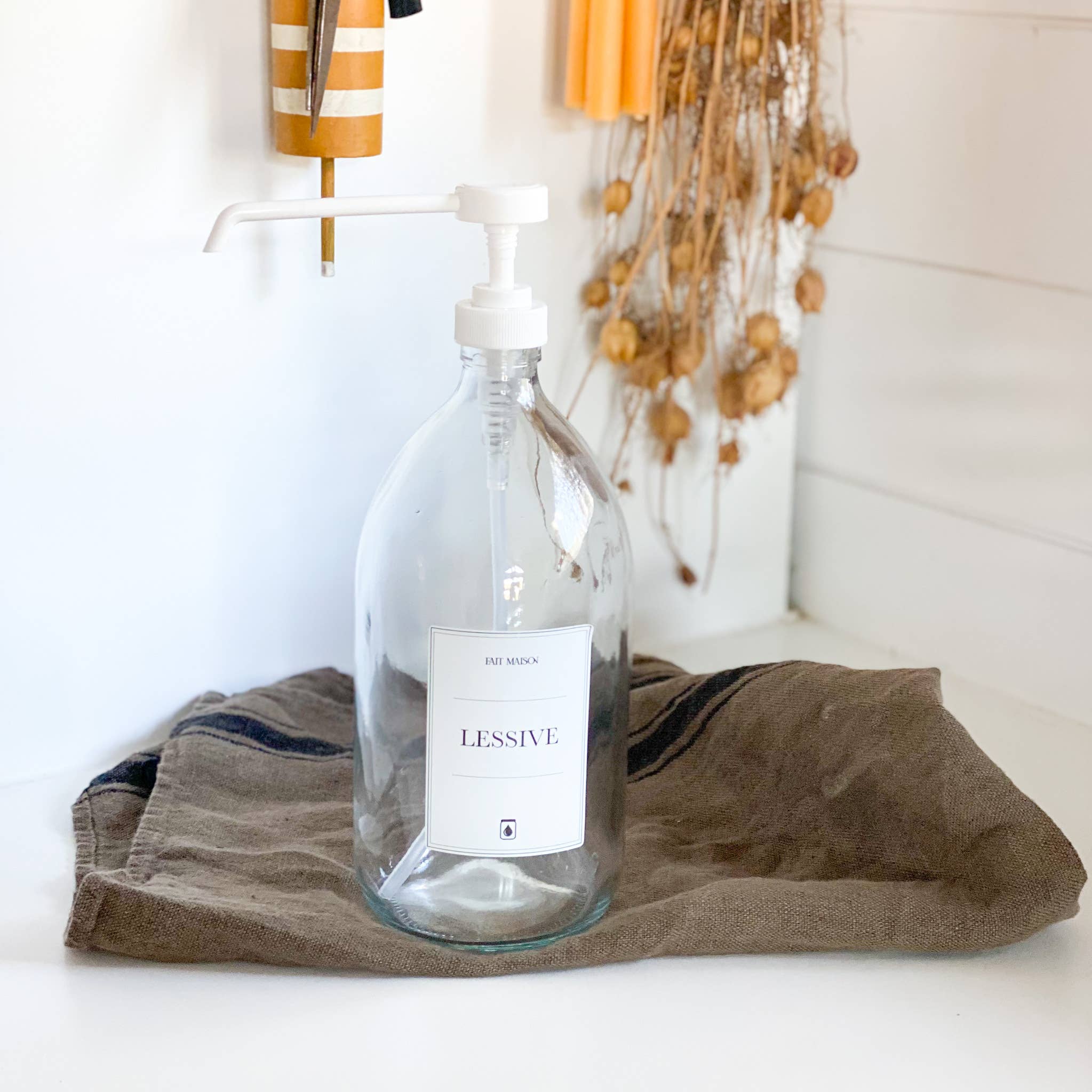 Little Pots - Wholesale Soap Dispenser - 1L refillable white glass dosing pump bottle4