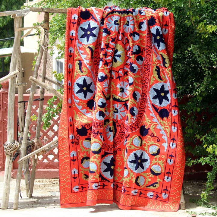 GYPSY STUDIO – wholesale Täcke – Suzani Väggbonad Tapestry Indisk Heminredning Sängöverkast