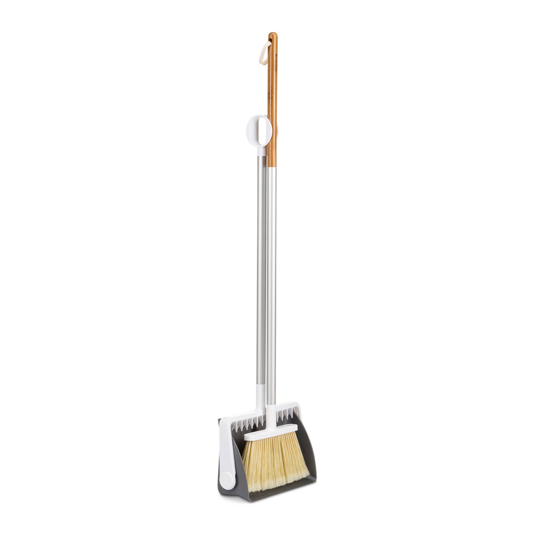 Full Circle Home - EU - Wholesale Broom - Tag Team Compact Broom and Dustpan7