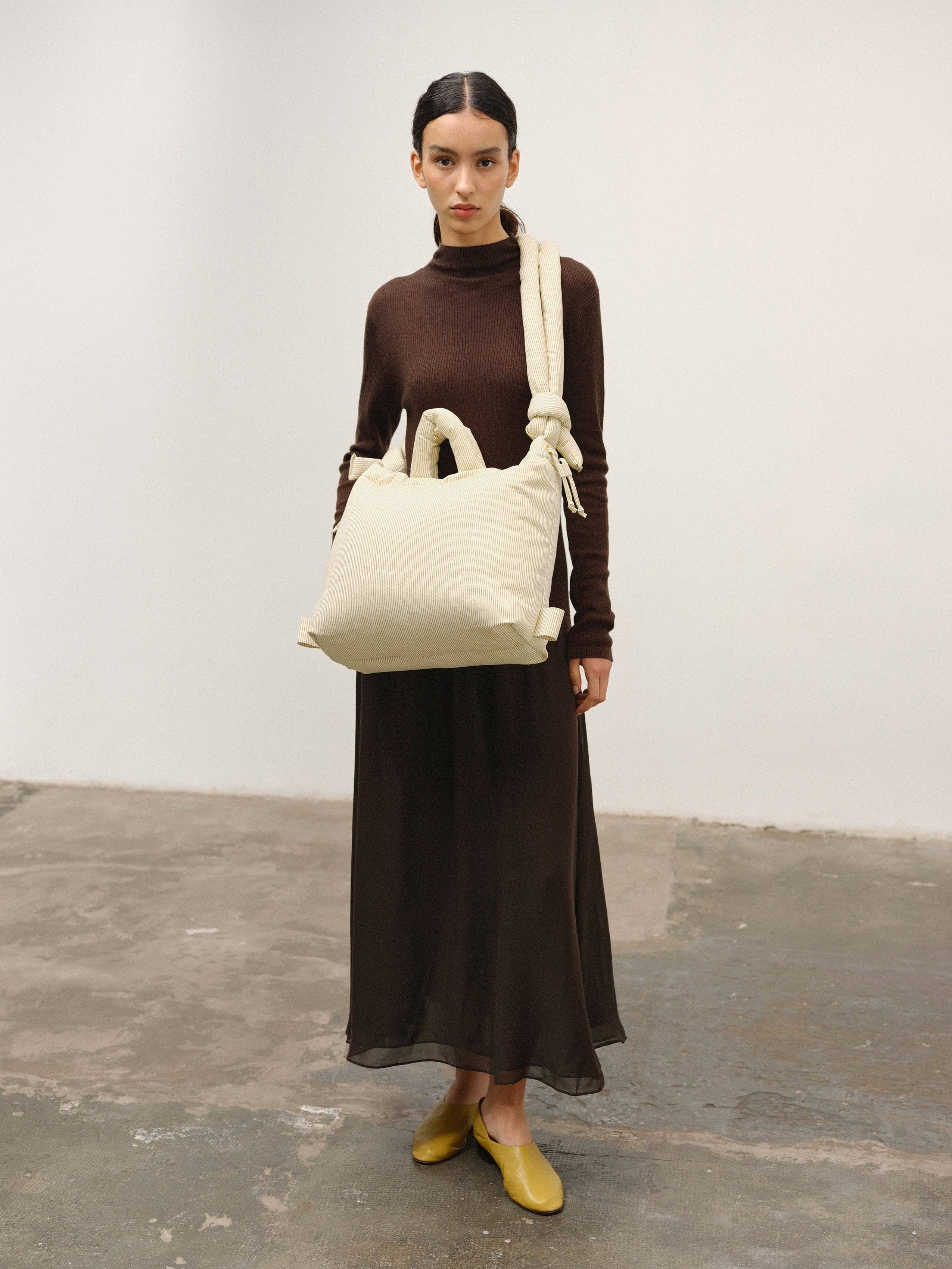 Ölend Backpacks - Wholesale Shoulder Bag - Women's - Ona Soft Bag32