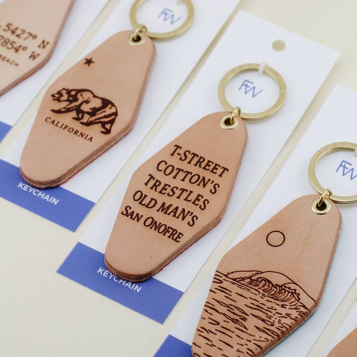 Freshwater Curated Goods – wholesale Keychain – Unisex – Custom Your City Favorites Hotel Leather Keychain1