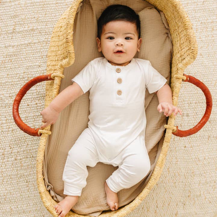 Little Joy Co. - Vendita all'ingrosso Tutina - Neonati - Bamboo Henley Romper - Abbigliamento da neonato e da giorno