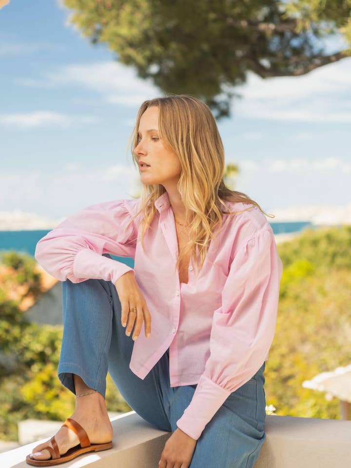 Powder pink lavender blouse for wholesale on Faire3