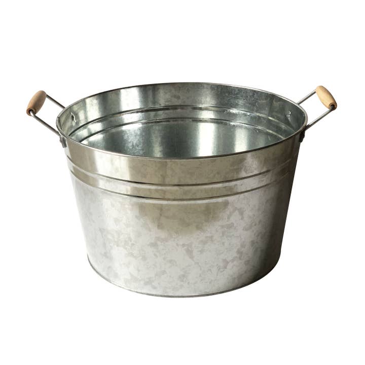 DAHO - Wholesale Bucket/Pail - 15'' Round Galvanized Bucket with Wooden Handle 5.3 Gallon