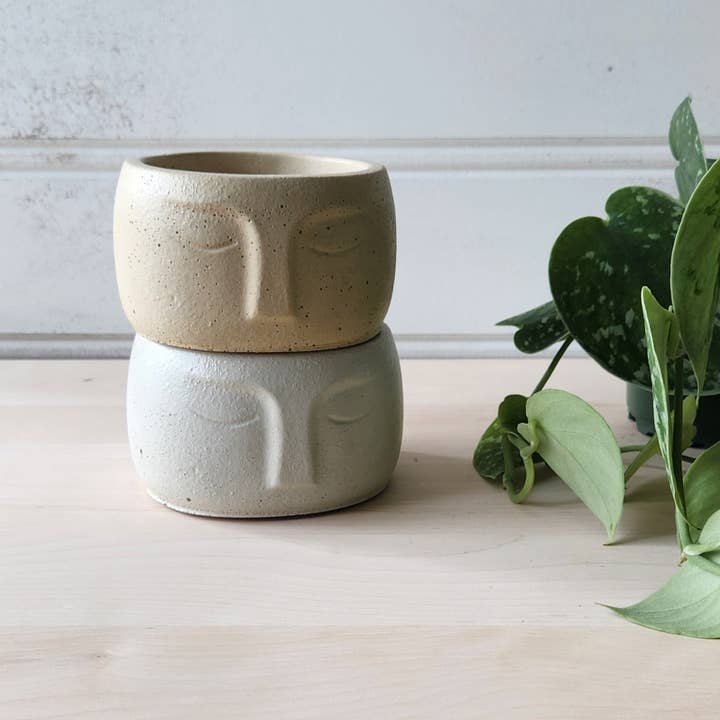 Plant 'er Here - Wholesale Plant Pot - Nordic Face Planter2
