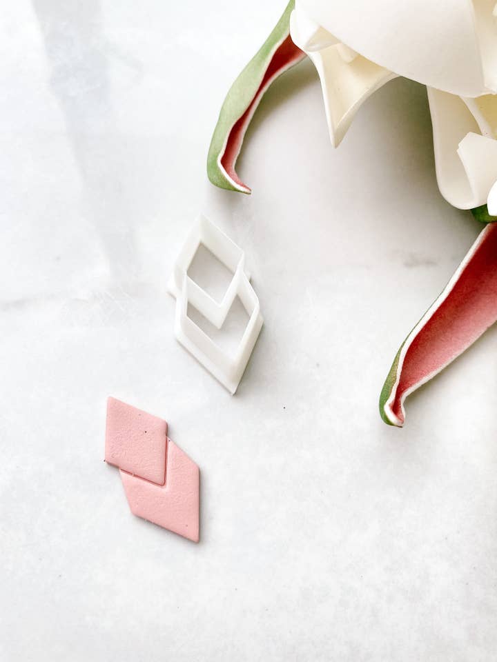 Emporte-pièce double losange pour pâte polymère pour la vente par Tera Clay