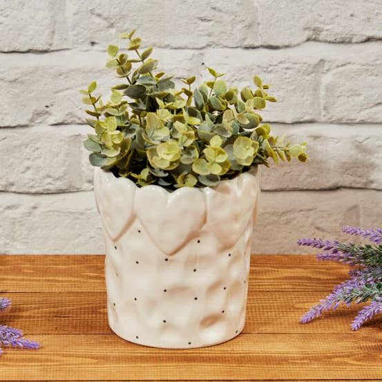 Plant Pot White Wavy Polka Ceramic With Embossed Hearts* for wholesale by Langs